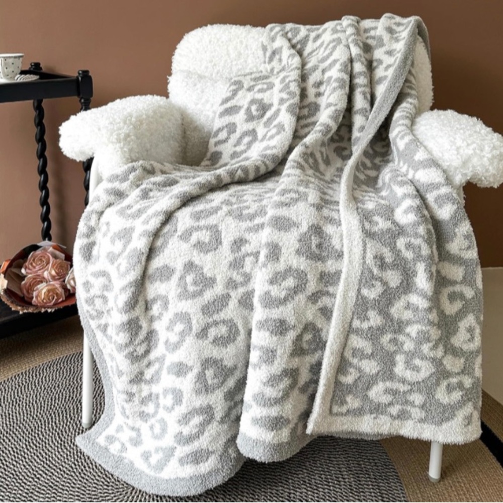 Luxury soft Leopard Blanket